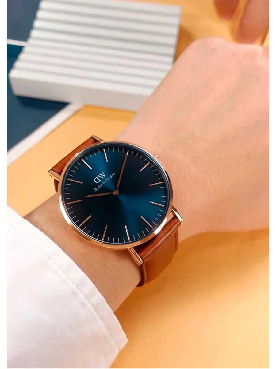 Наручные часы Daniel Wellington, синий, коричневый, золотой — фото 1