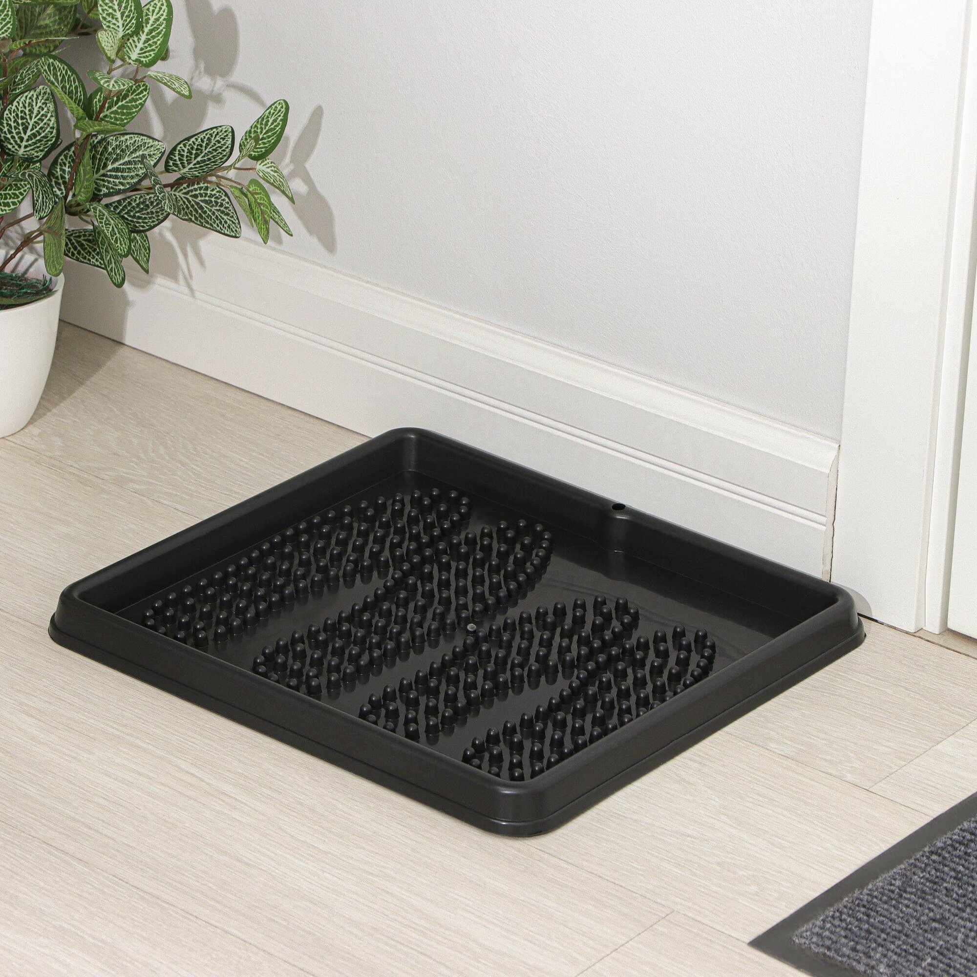 Лоток для обуви Darel plastic полипропилен 39х39х4 см черный