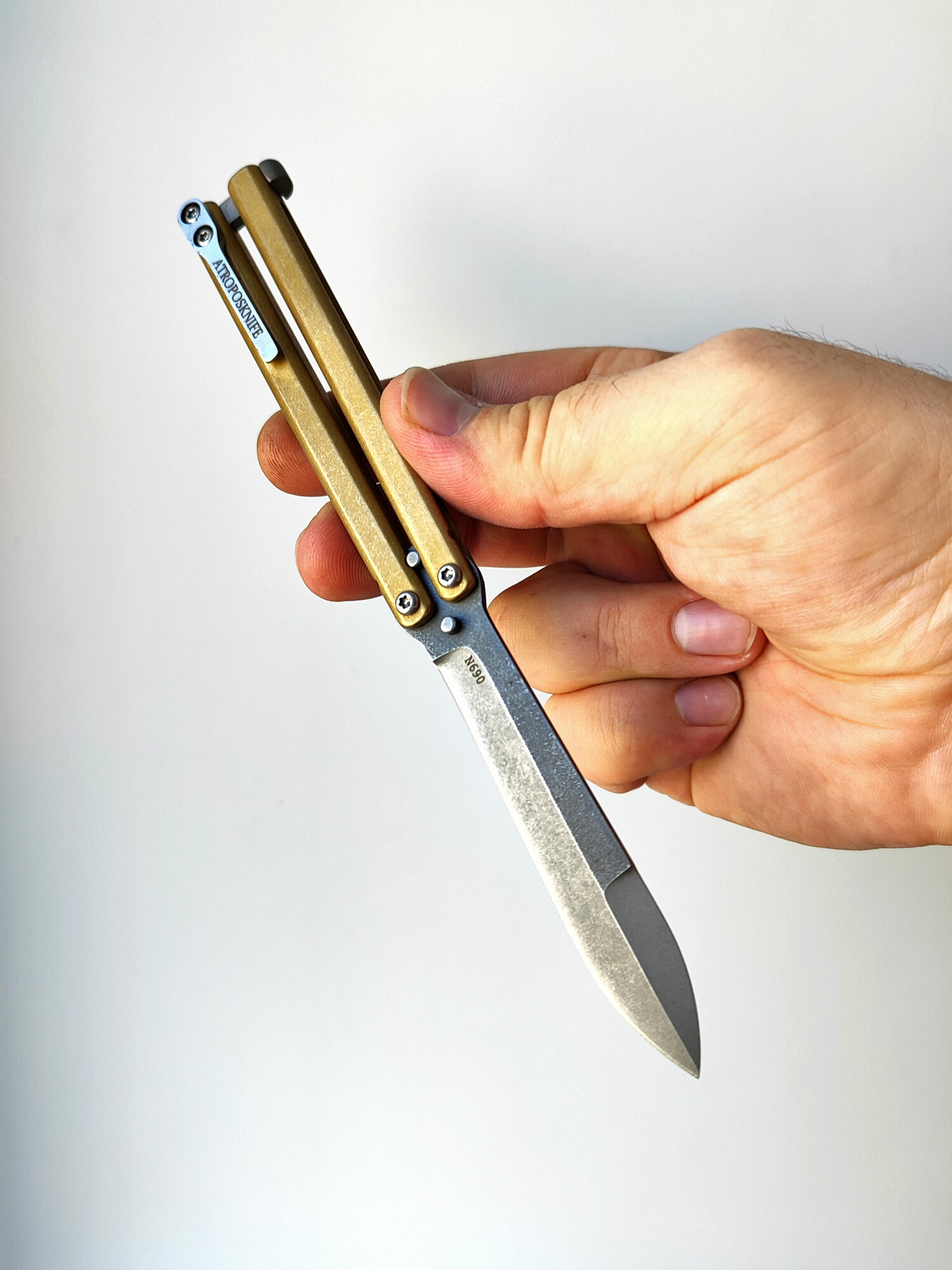 Балисонг, нож бабочка Atroposknife "Пьеро" латунь. Нож туристический. Длина лезвия 8,5 см
