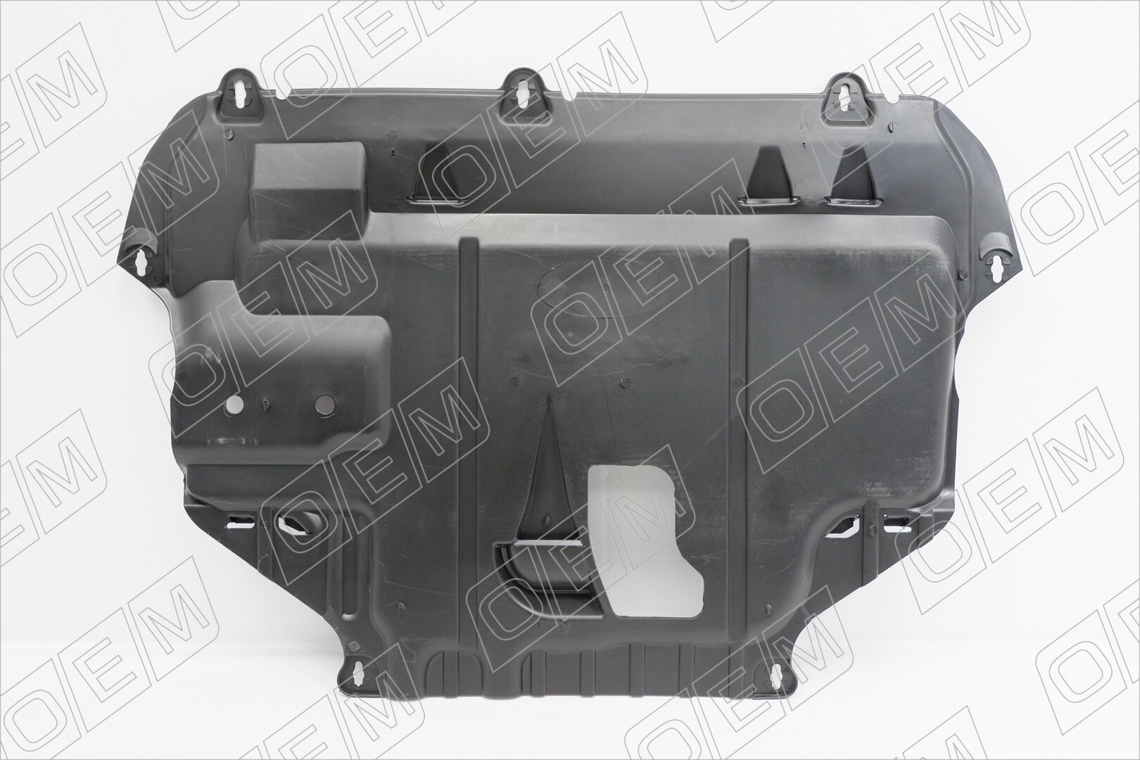 Защита двигателя Ford Focus 2 1323310, Форд Фокус, год с 2004 по 2011, O.E.M.