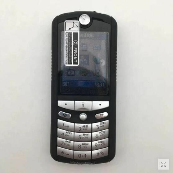 Мобильный телефон Motorola E398 Меню поддерживает русский язык + русскую клавиатуру