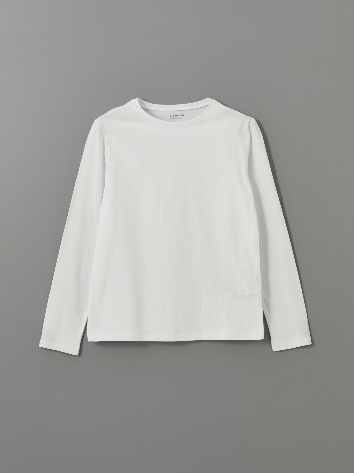 Футболка LC Waikiki размер 8-9 лет белый