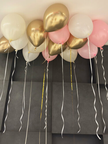 Изображение товара Воздушные шары под потолок, шарики под потолком 15 шт Pinterest золотой, белый, айвори, розовый