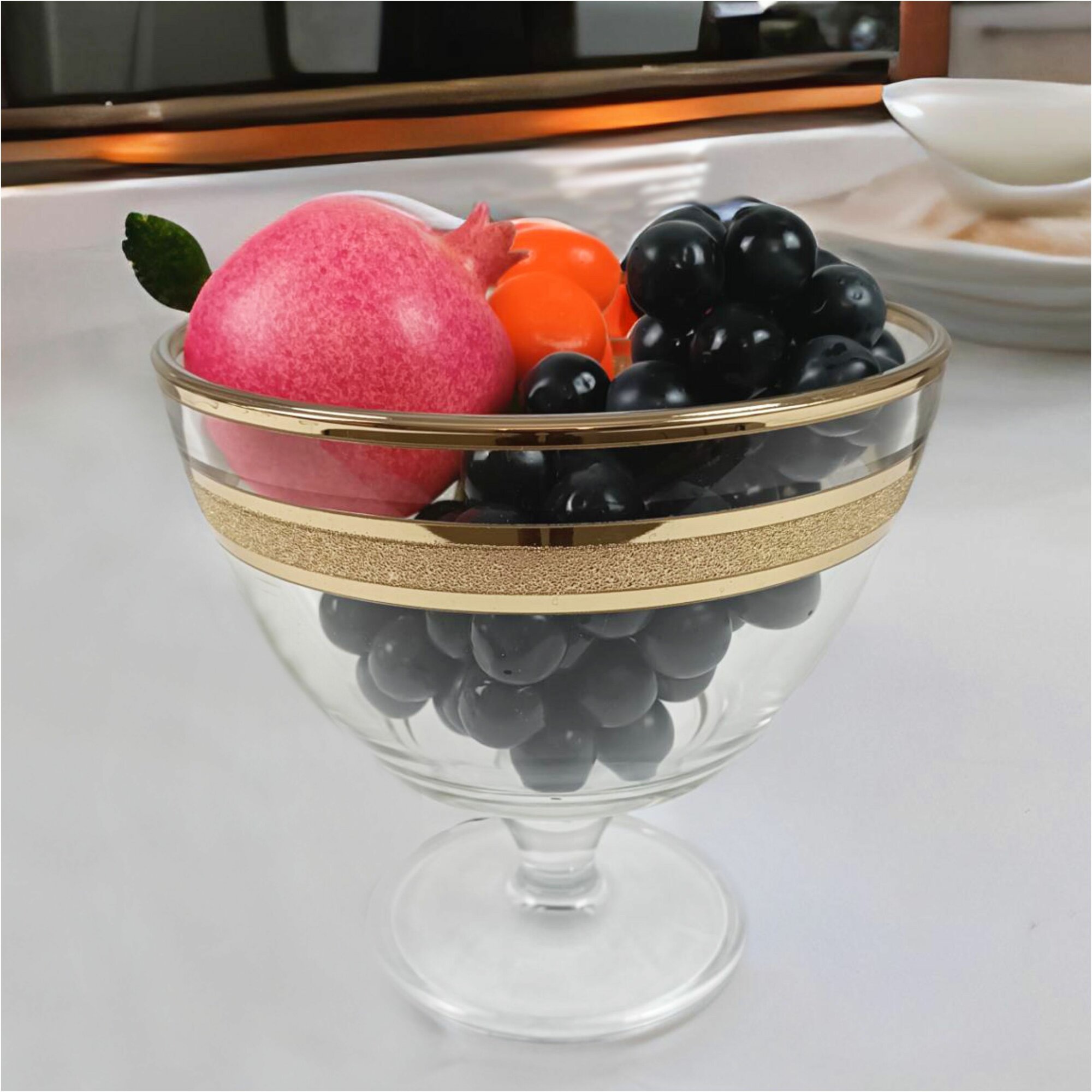 Ваза стеклянная на ножке для фруктов с алмазной гравировкой PROMSIZ ультра d 190 мм 1 шт.