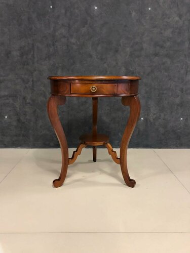 Изображение товара Круглый журнальный стол DOMKORLEONE из красного дерева (mahogany wood), цвет орех NAA (светло-коричневый)