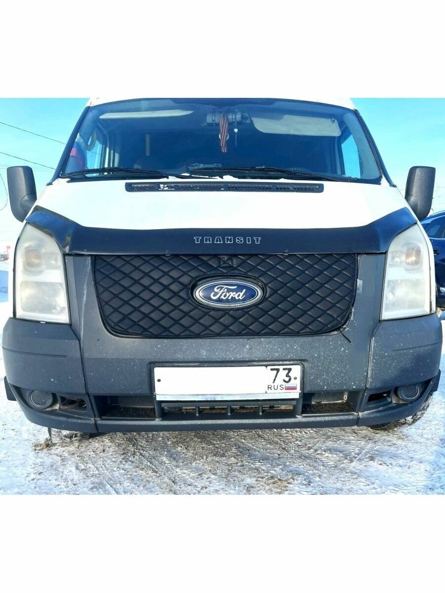 Утеплитель решетки радиатора Ford Transit (2007-2014) декоративный черный ромб черная нить