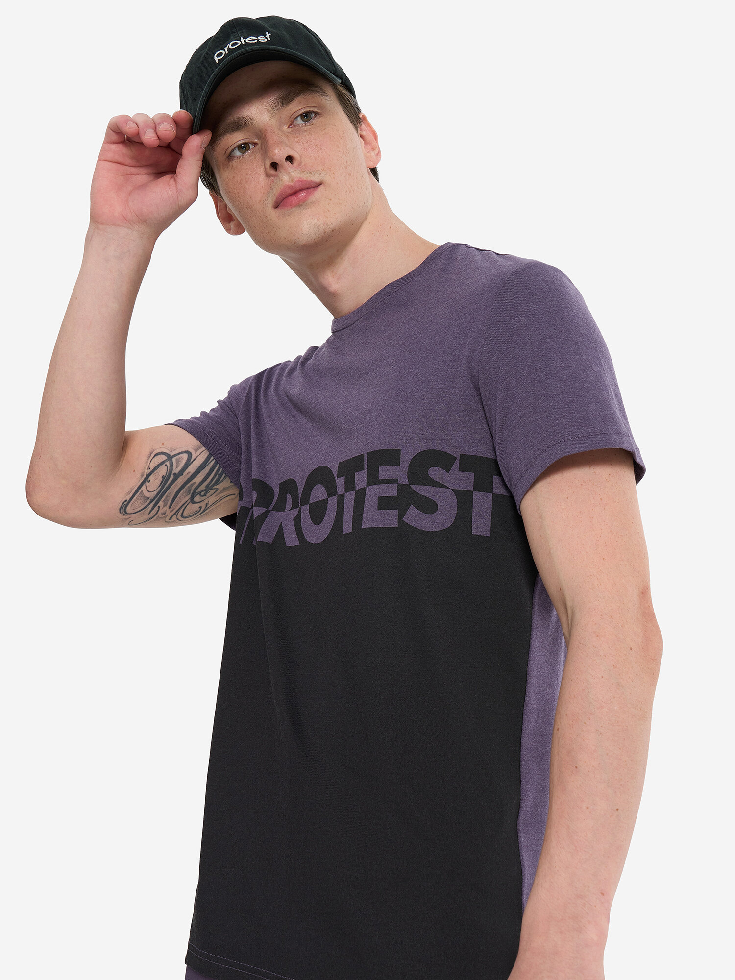 Футболка PROTEST Protest SS24 Male single dyed t-shirt