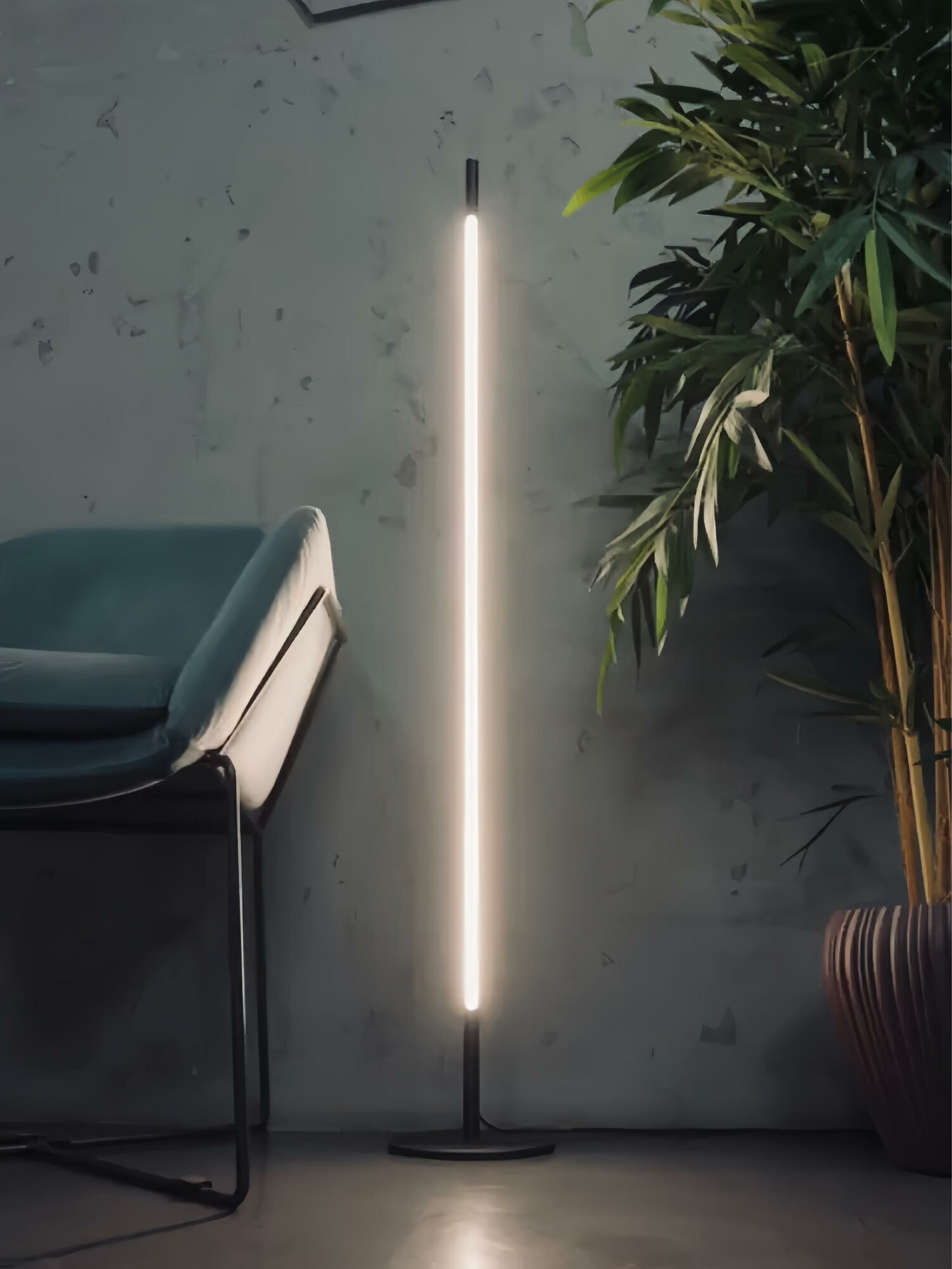 Торшер светодиодный напольный iSvet 12Вт, 4000К, черный в стиле лофт