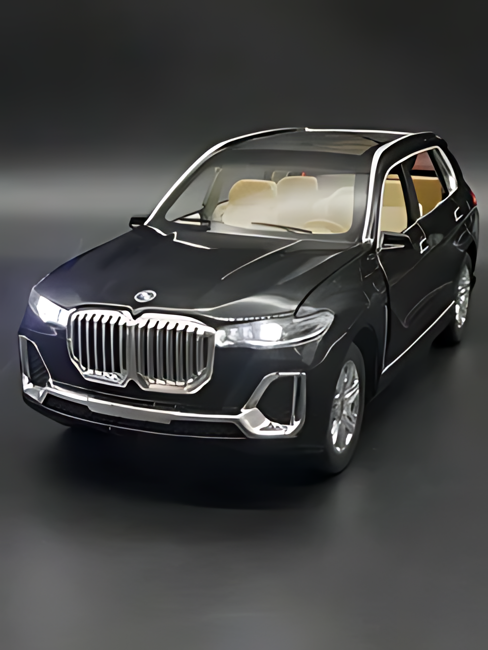 Масштабная Модель Автомобиля BMW X7 1:24, с дымом и музикални