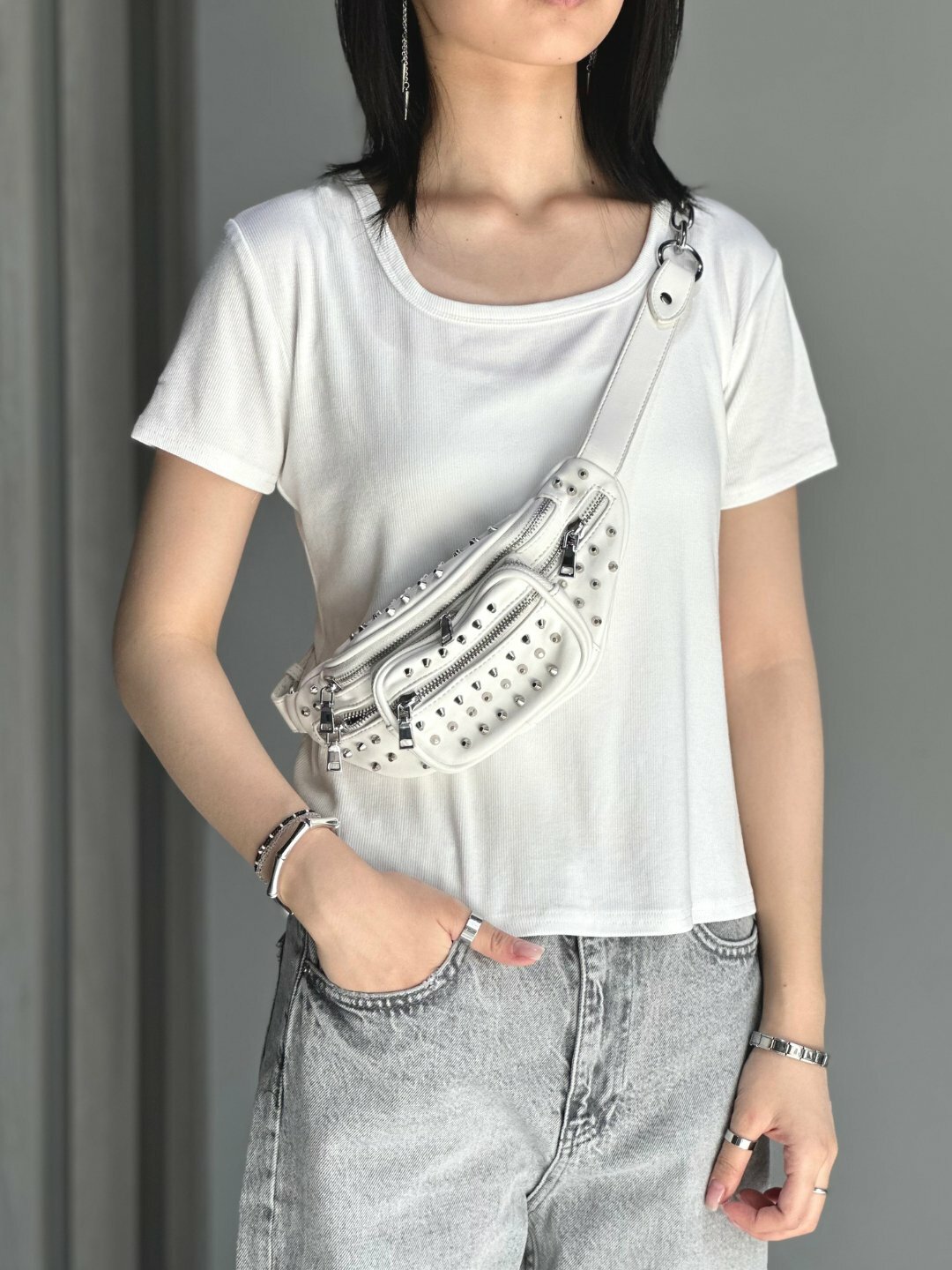 Сумка  BeltPack Rivet Series, фактура гладкая, белый