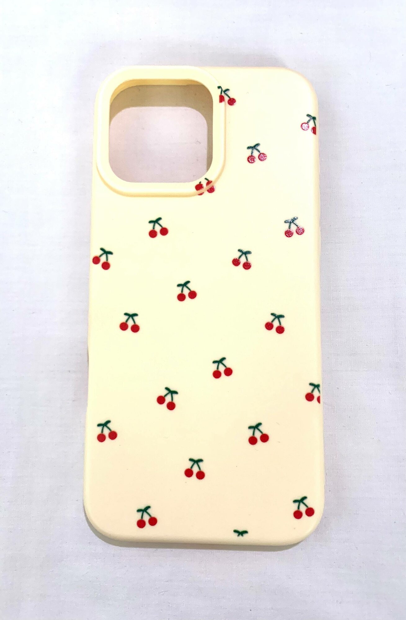 Чехол Вишня, для iPhone 15 Pro Max, тонкий, глянцевый, силиконовый, жёлтый