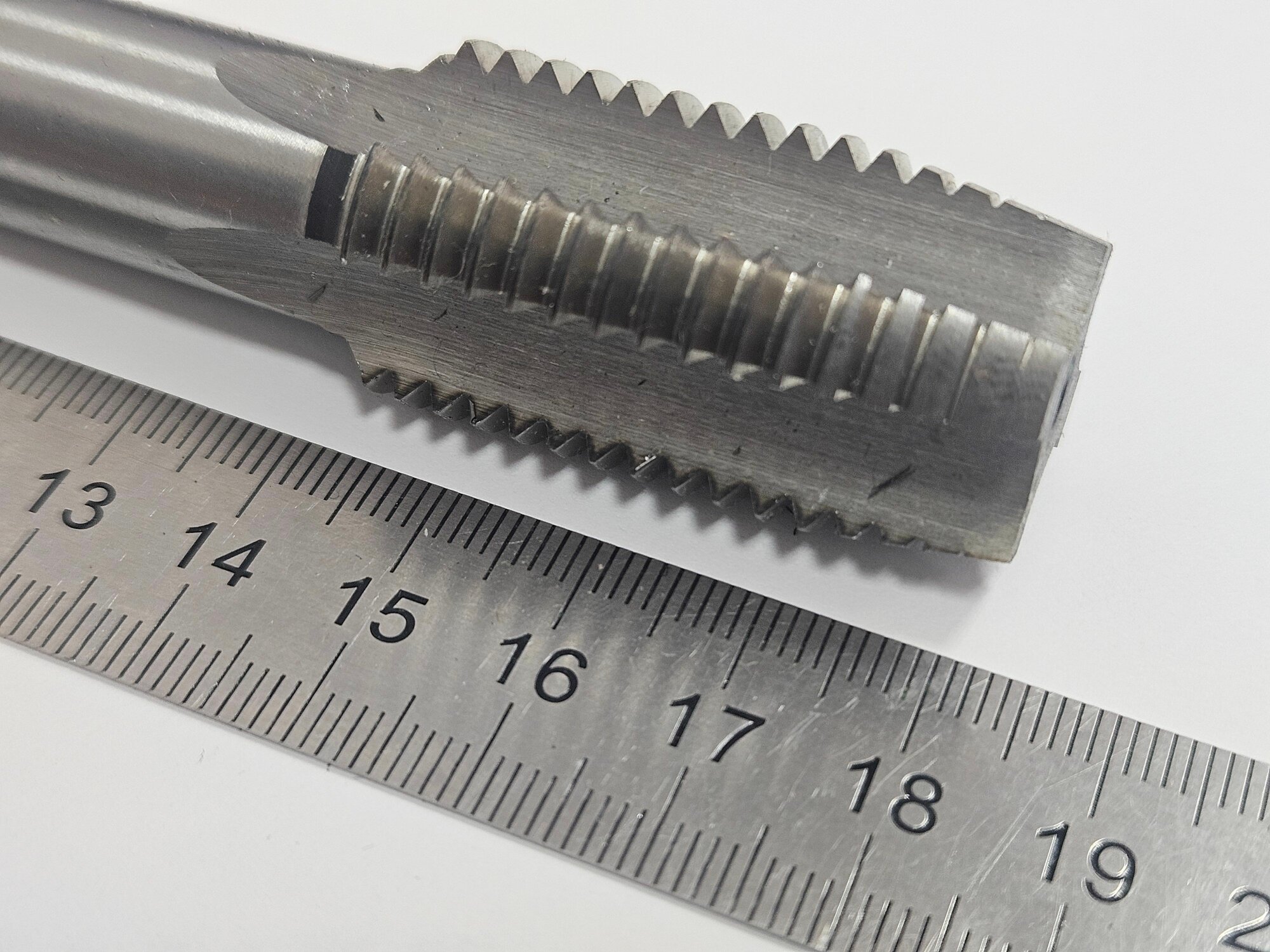 Метчик м/р М22х2,5 левый — фото 1