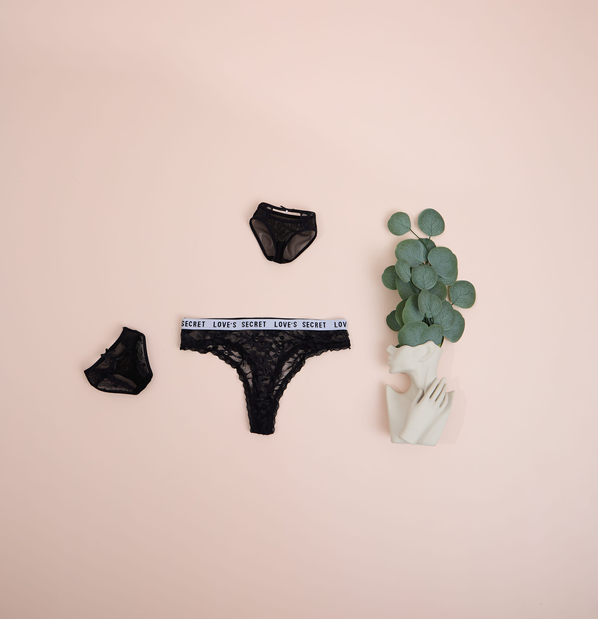 Трусы  Трусы стринги 841 842 черный, размер 44-48, черный — фото 1