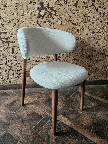 Изображение товара Обеденный стул "LARGO" - массив дерева бук, тонировка орех, ткань шенилл.