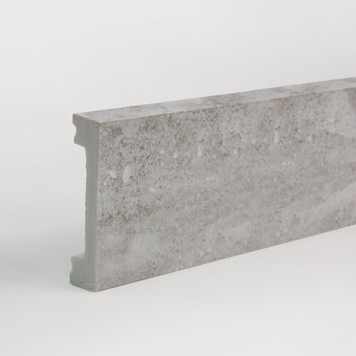 Изображение товара Плинтус дюрополимер напольный DECOMASTER (декомастер), 66х13х2900 мм, D157-1634 ДМ белый кварц