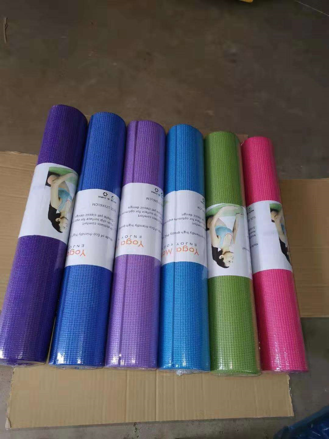 Коврик гимнастический, Йогамат ПВХ , 173см х 61см х 0.6см — фото 1