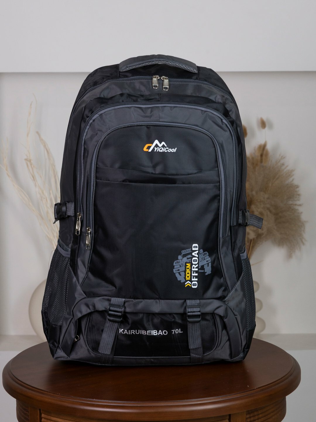 Рюкзак  KAIRUIBEIBAO 70L / XINKUKHU 70L, фактура гладкая, черный