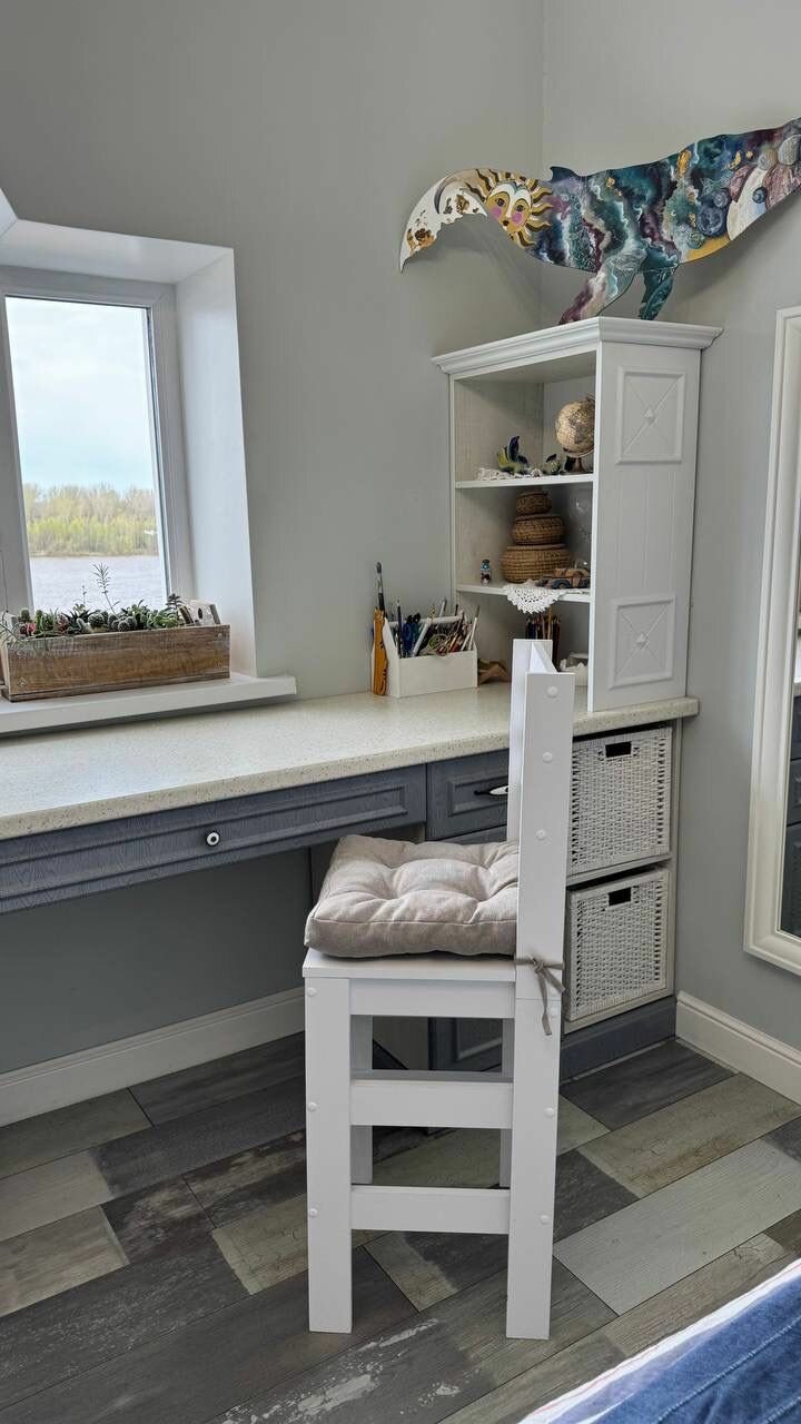 Барный кухонный стул Кантри New Victoria с подушкой рогожка бежевая (высота сиденья 65 см)