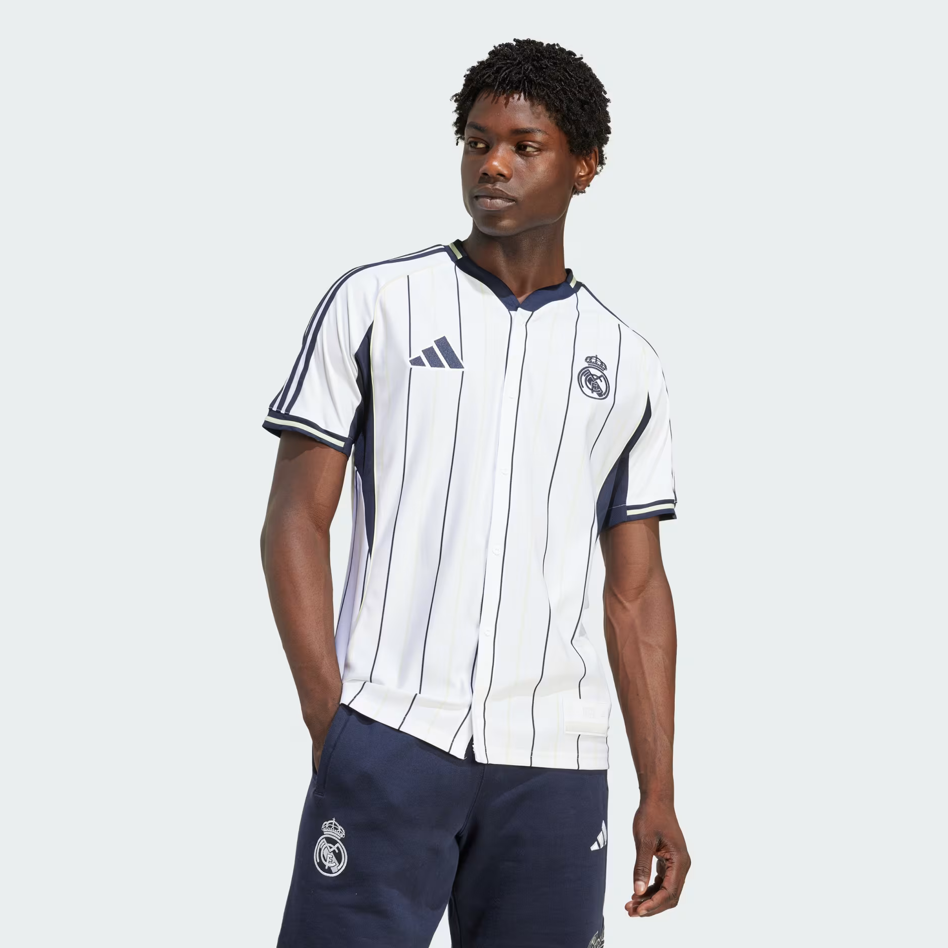 Форма спортивная adidas Реал Мадрид US, размер S, white