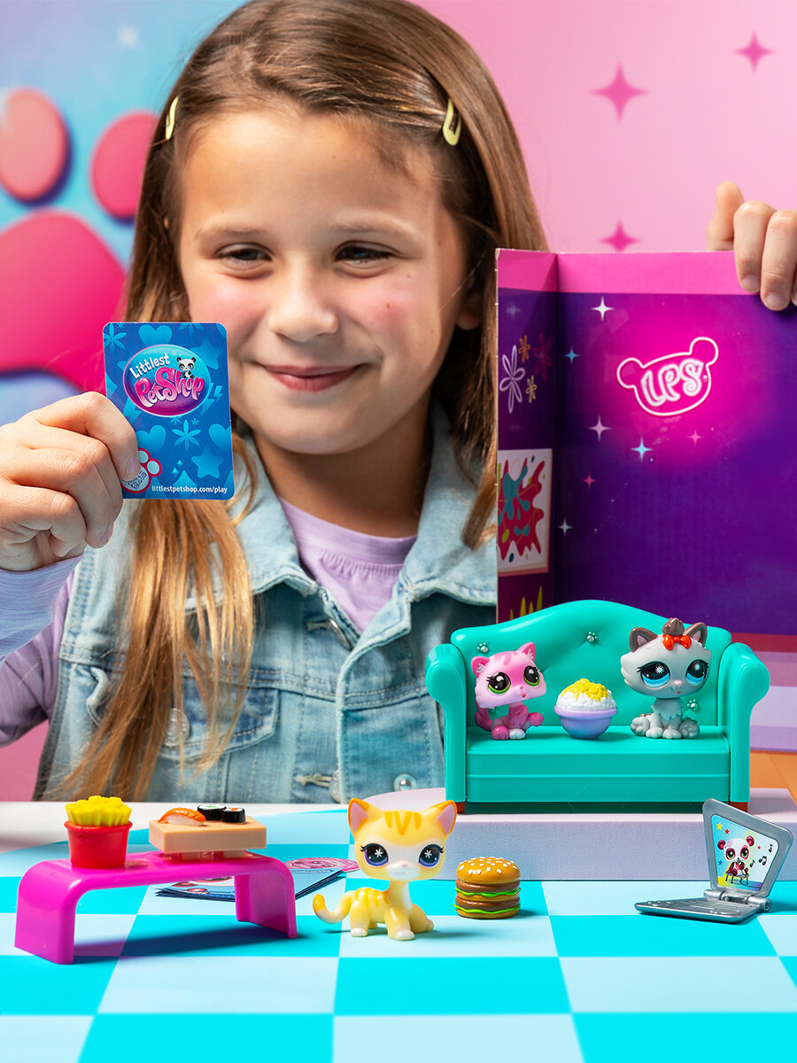 Игровой набор Littlest Pet Shop "Обед с друзьями", три фигурки животных с аксессуарами, 00636_LPS — фото 1
