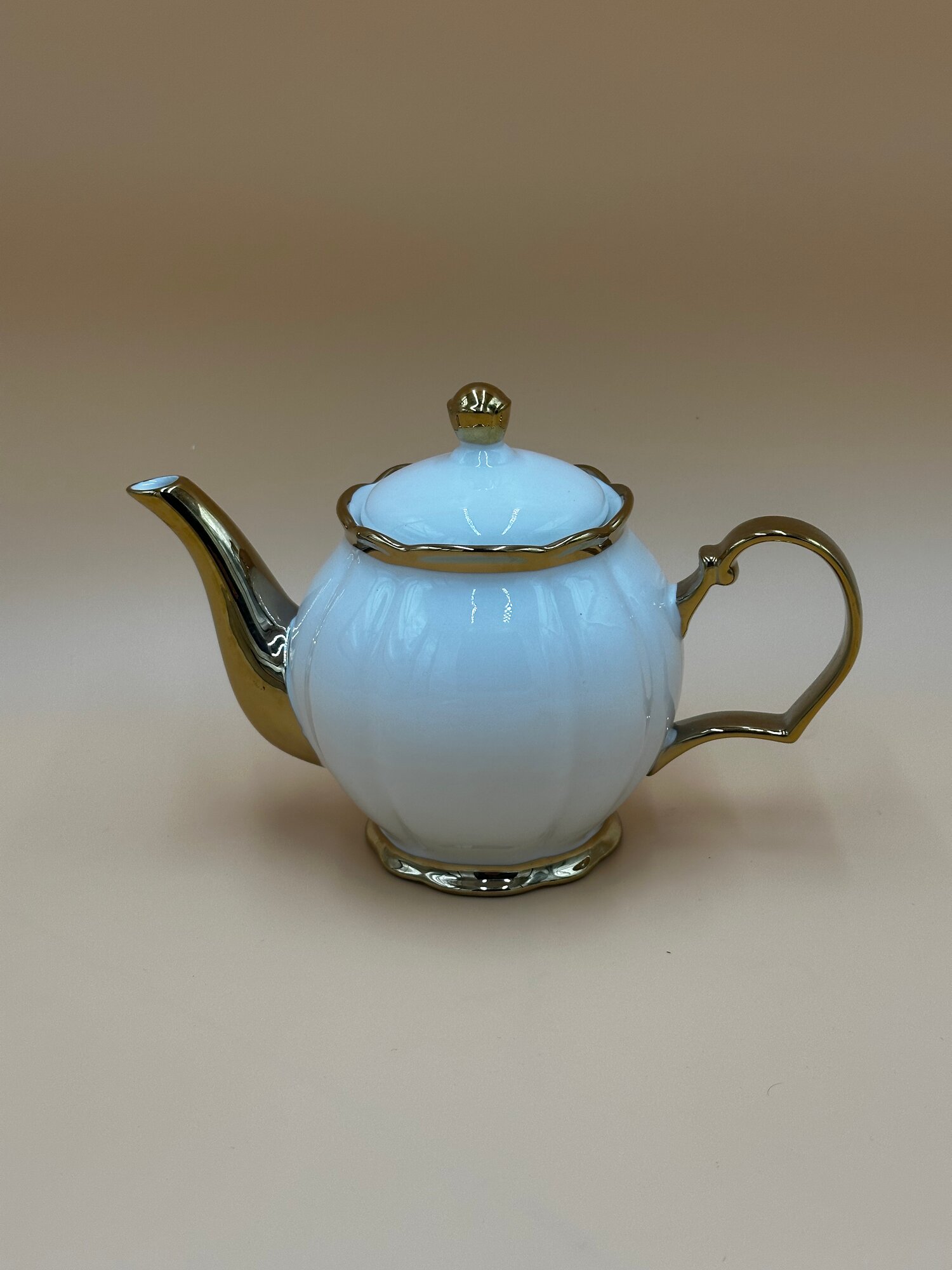 Серия Керамических Чайников "Tea Pot 5 Xashamat" Золотыми линями — фото 1