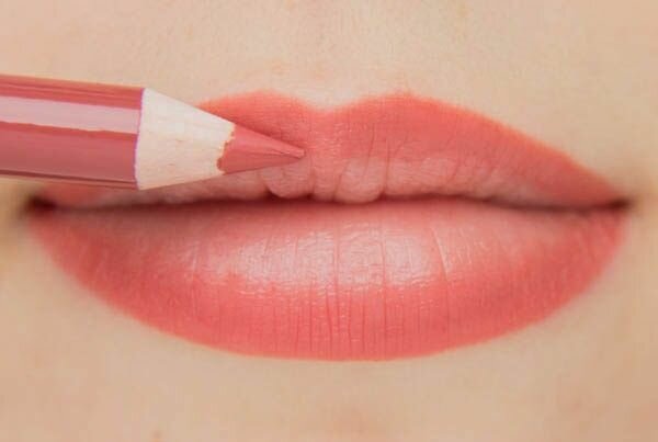 El Corazon Карандаш для губ Serdechko №75 Petal — фото 1