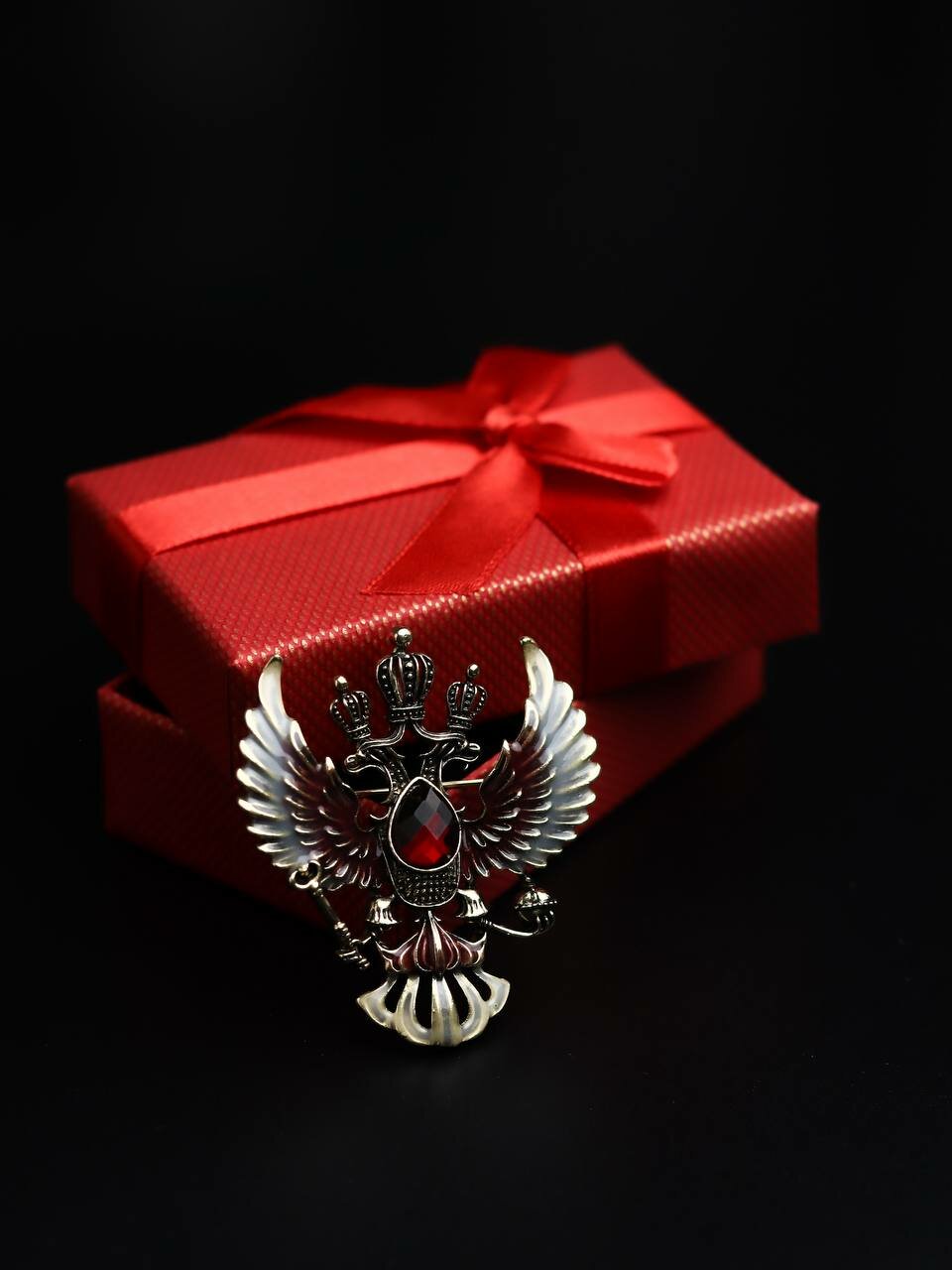 Значок герб — фото 1