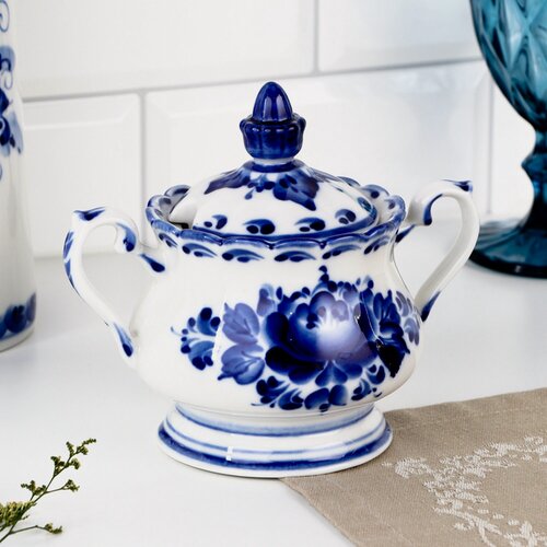 Изображение товара Сахарница Сима-ленд «Елена», фарфор, с крышкой, 13 см x 10 см x 16 см