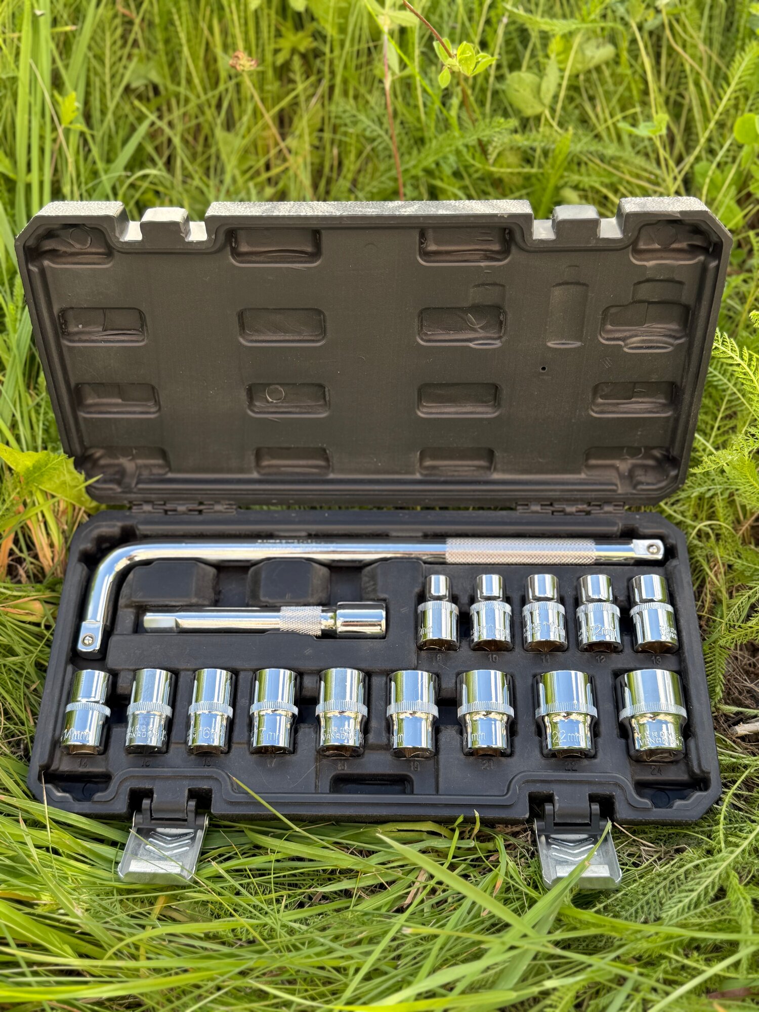 Набор инструментов 16 предметов