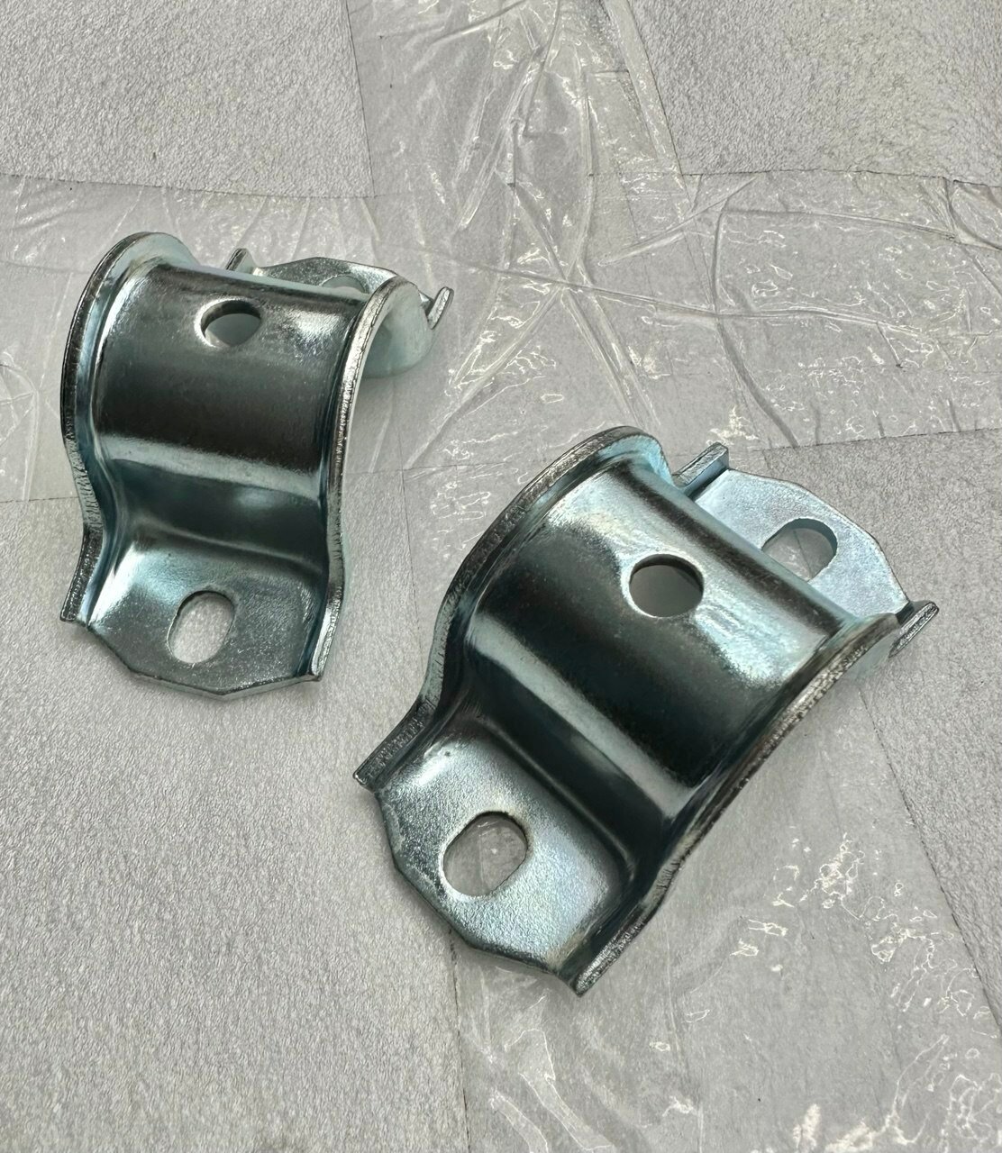 Кронштейн втулки стабилизатора поперечной устойчивости ВАЗ LADA 2108-99 комплект 2шт