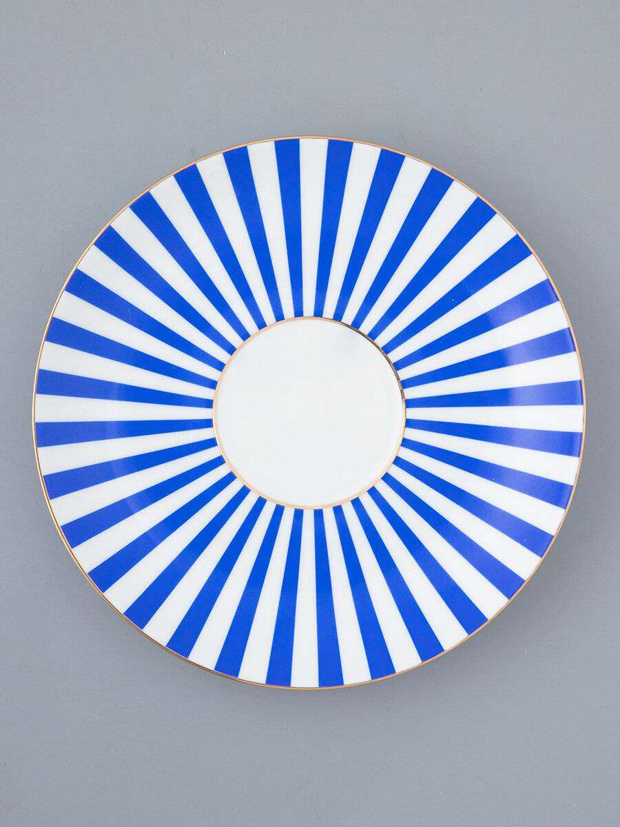 Чайная пара Да и нет, форма Ландыш, Императорский фарфоровый завод , костяной фарфор, синий, отводка золотом, 345 мл — фото 1