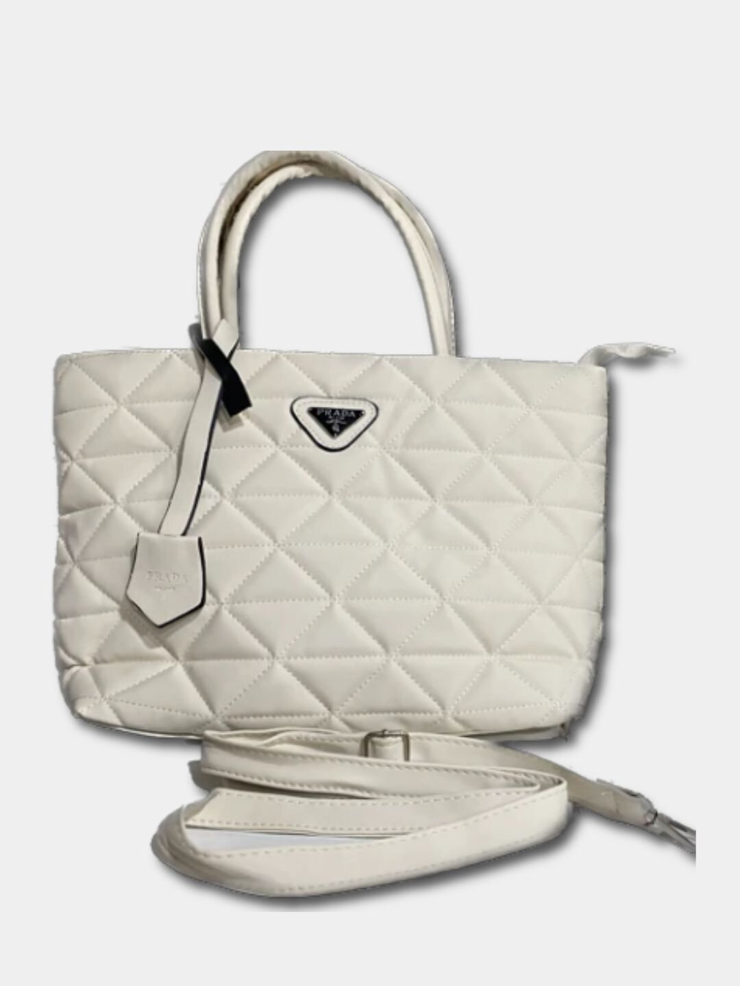 Сумка  Prada Quilted Soft Tote Bag, фактура стеганая, белый