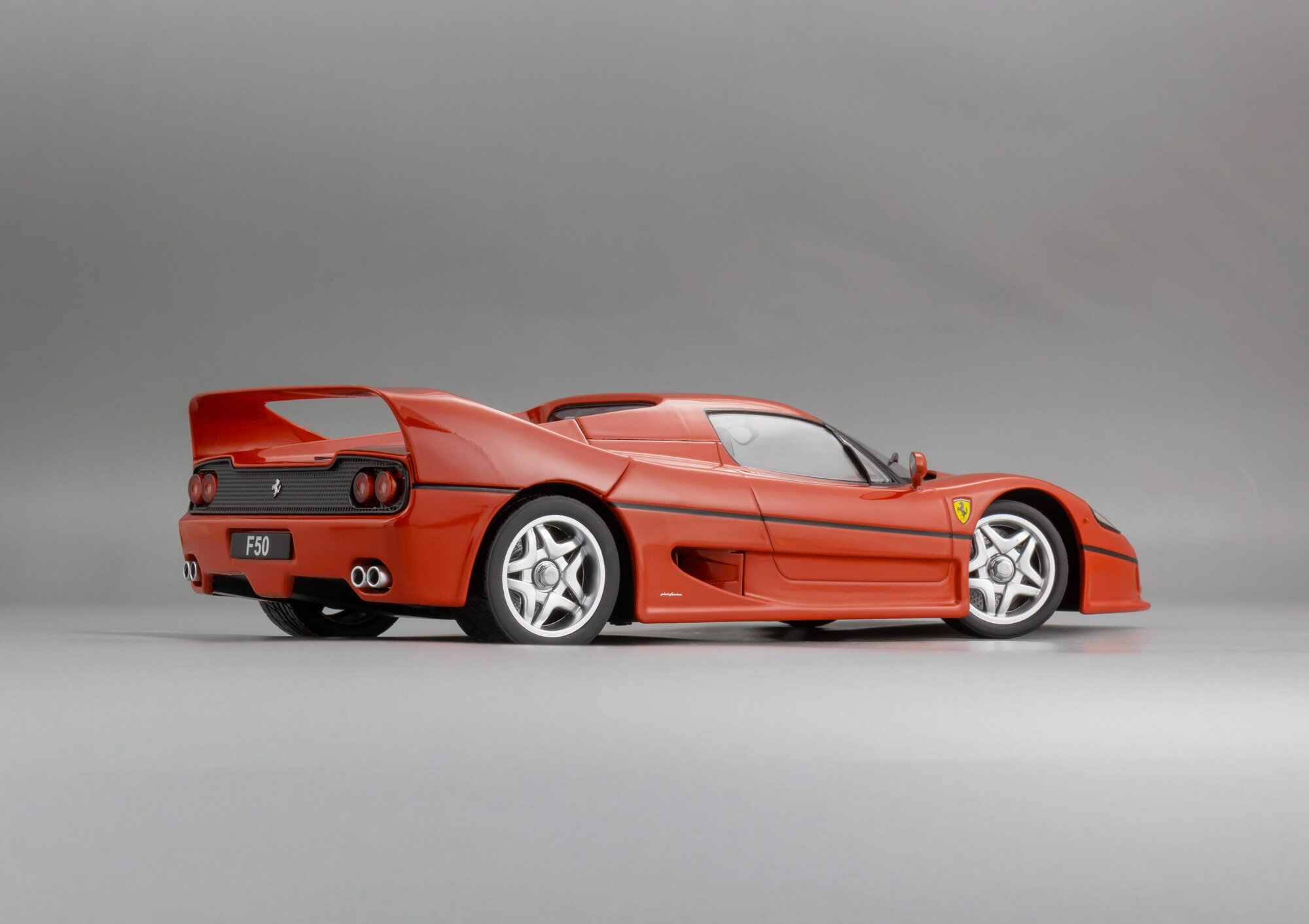 1:18 Ferrari F50 Hardtop - 1995, Коллекционная масштабная модель от KK Scale — фото 1