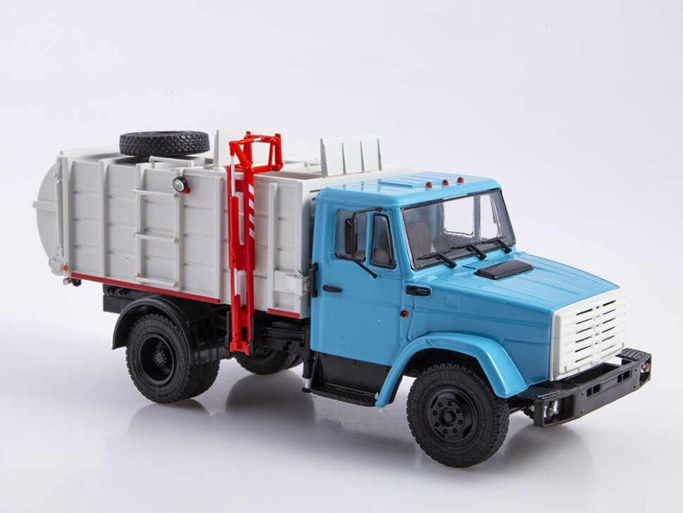 Масштабная модель Мусоровоз МКМ-2 (1/43) аист 103382 — фото 1