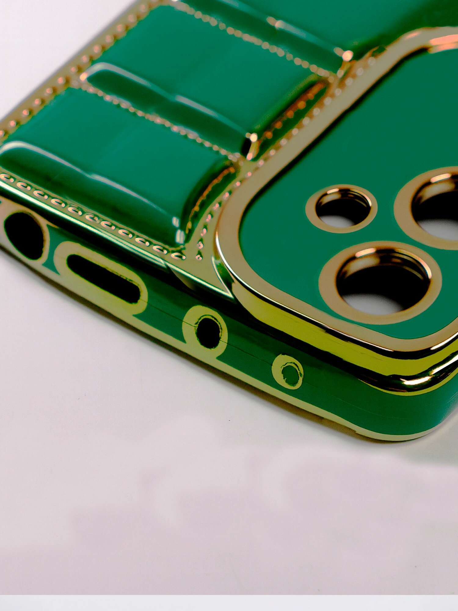 Чехол на Samsung S25 силикон противоударный; c защитой камеры — фото 1