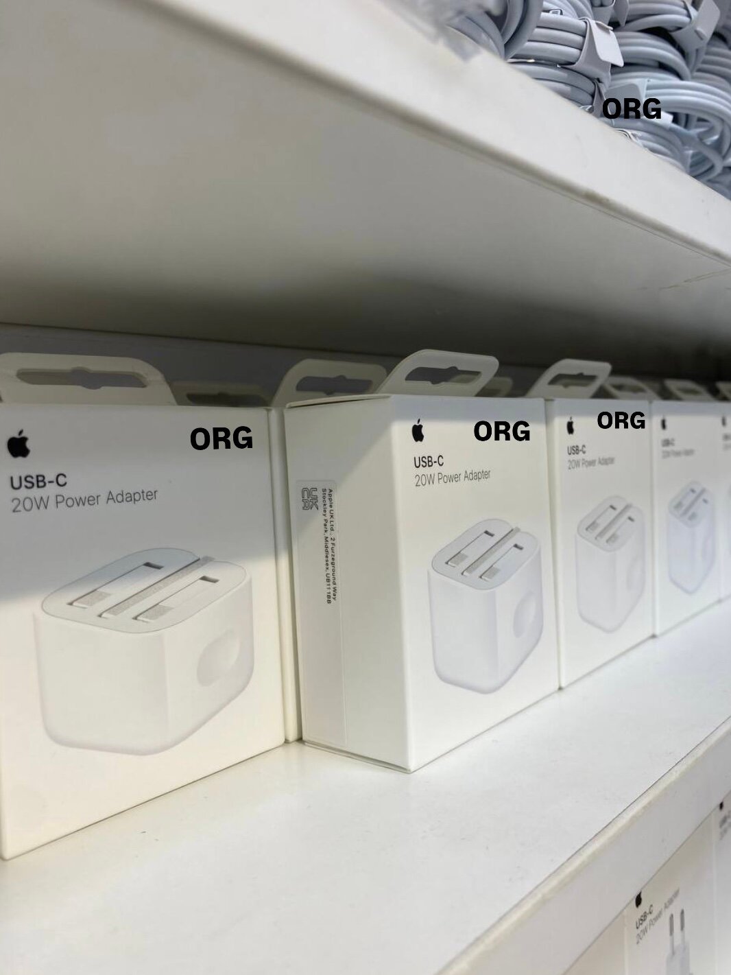 Оригинальный Зарядное устройство для айфон USB-C Power Адаптер 20Вт, для iPhone X/11/12/13/14/15/16/17 про мах — фото 1