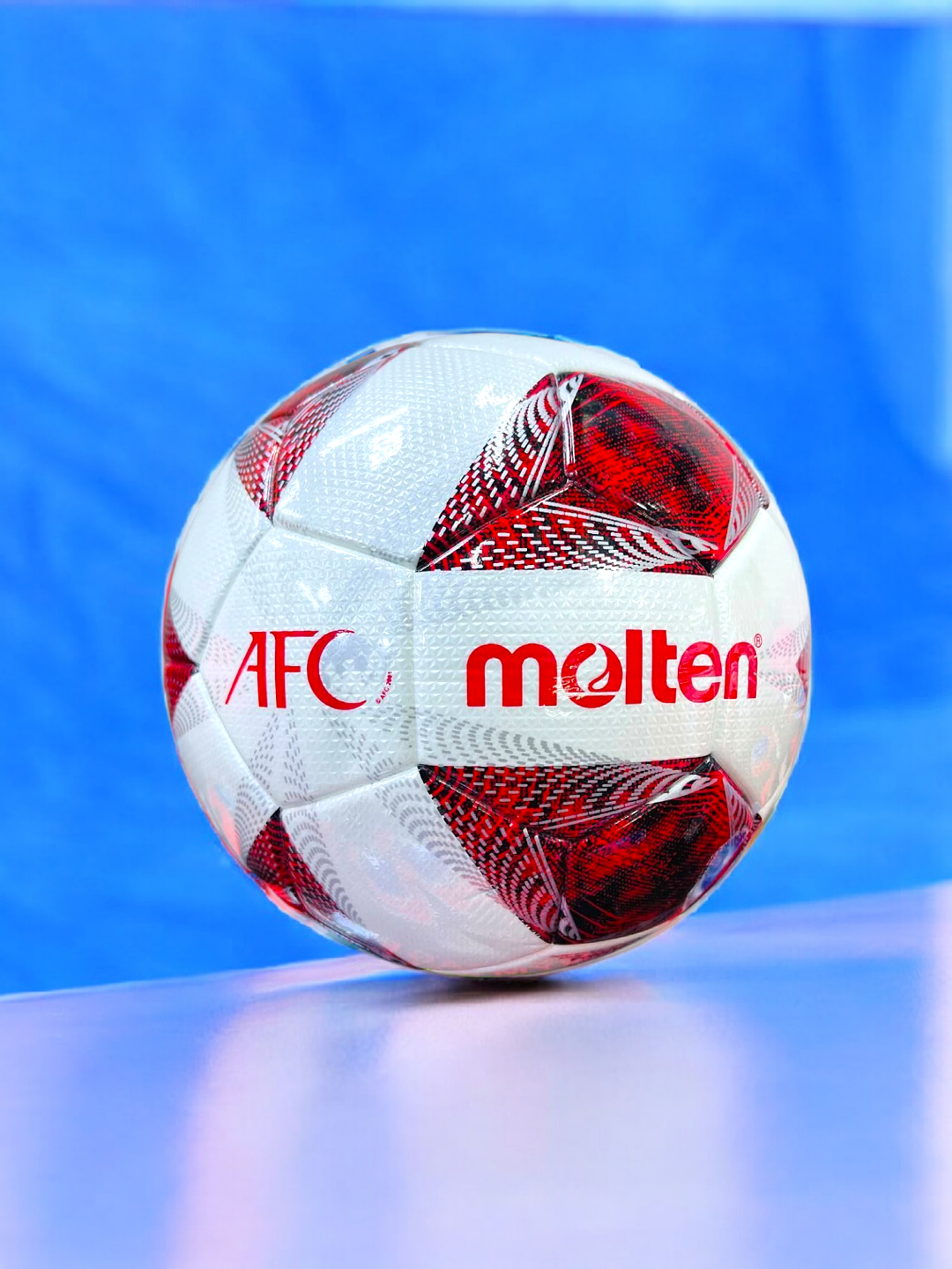 Футбольный мяч MOLTEN 5, для игры на профессиональном уровне
