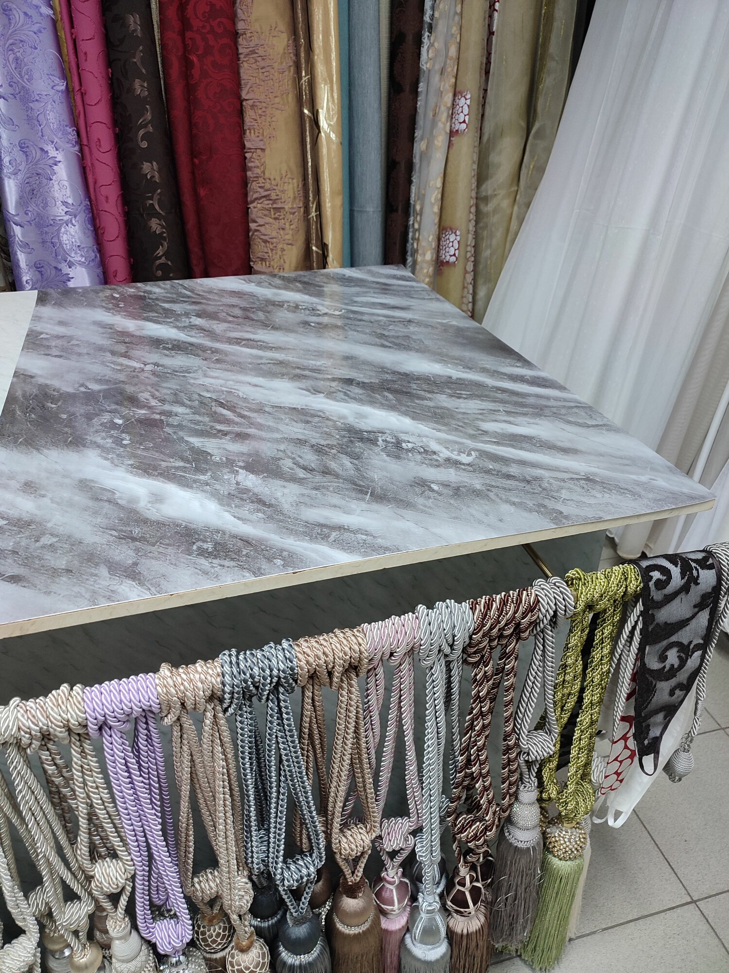 Силиконовая скатерть на стол гибкое стекло мягкое стекло 60x100 см светлый мрамор 0.7 мм