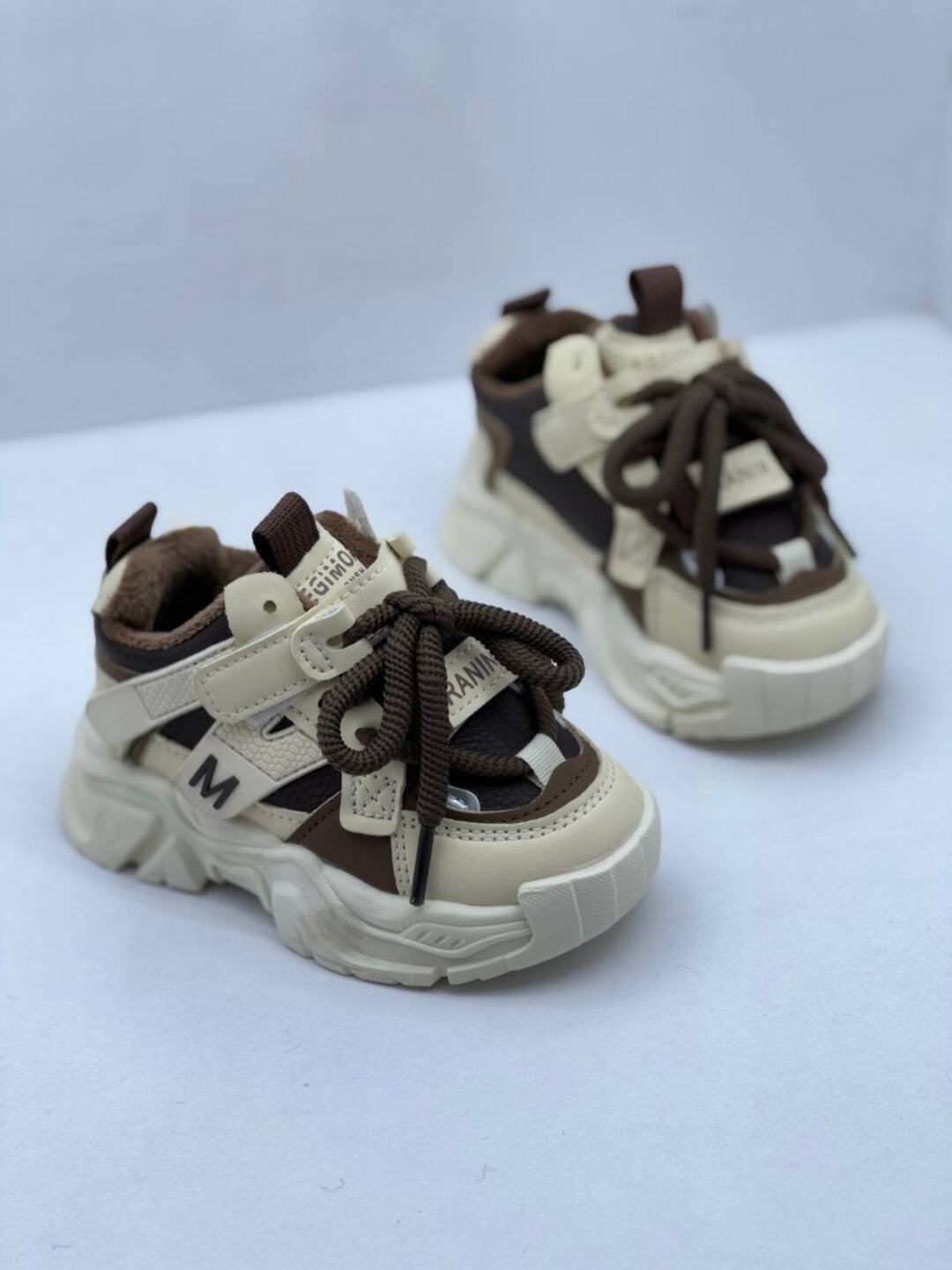 Кроссовки Кроссовки