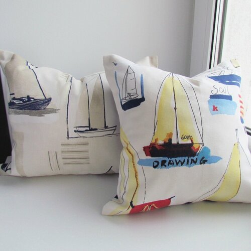 Комплект из 2-х декоративных подушек в морской тематике.