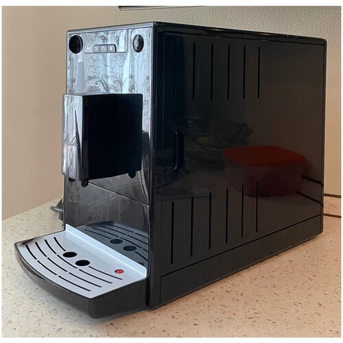 Кофемашина Melitta Caffeo E 950-322 Solo чистый черный 5118400₽