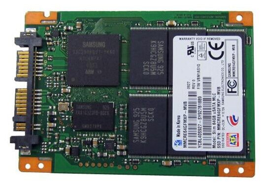 Твердотельный накопитель Samsung 64 ГБ SATA MMCRE64GFMPP-MVA