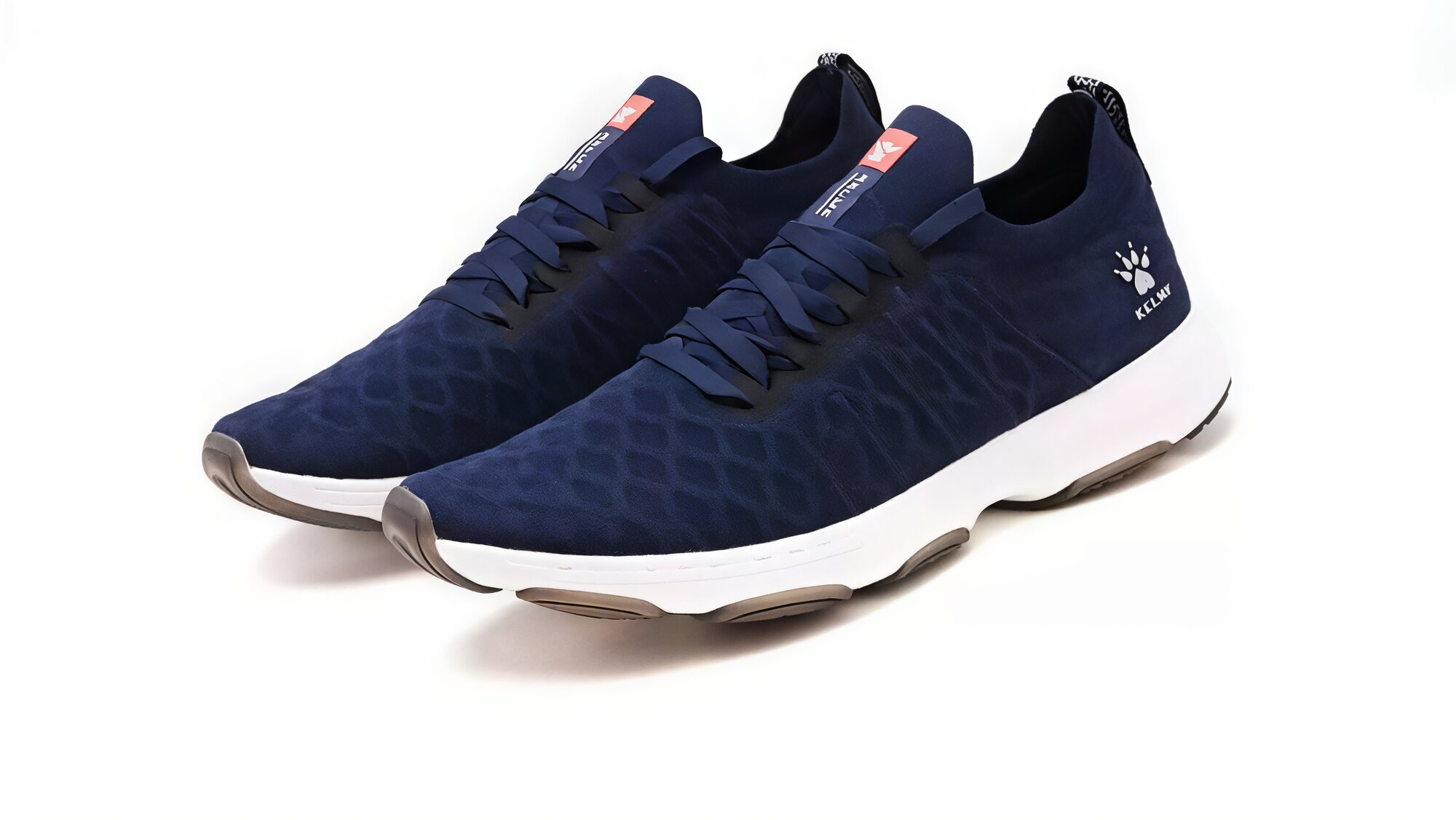 Кроссовки Kelme