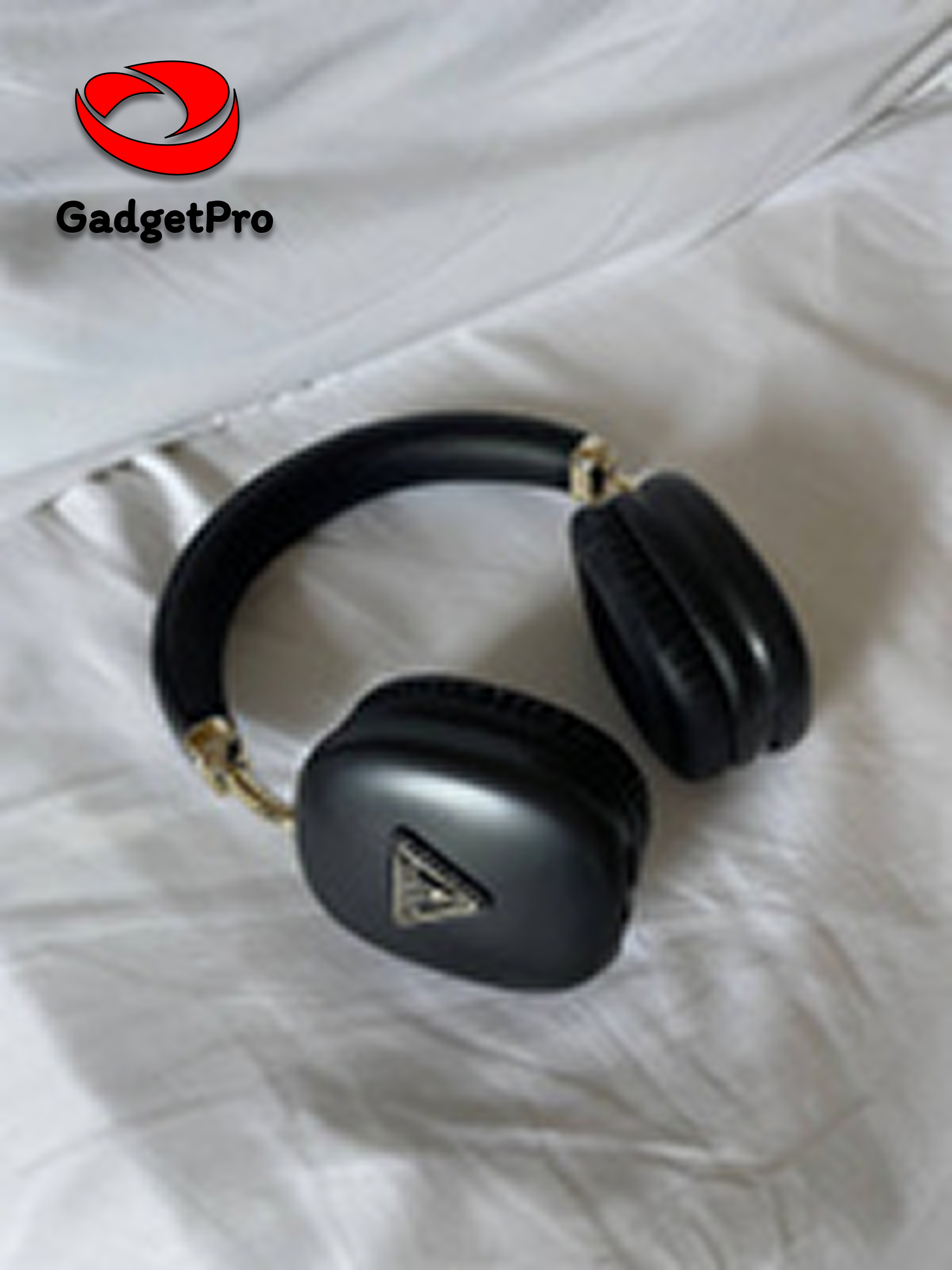 Беспроводные наушники GUESS GUBHK1P4TPK, Bluetooth 5.3, до 32 ч работы, поддержка TF-карт и AUX, IPX4, черные