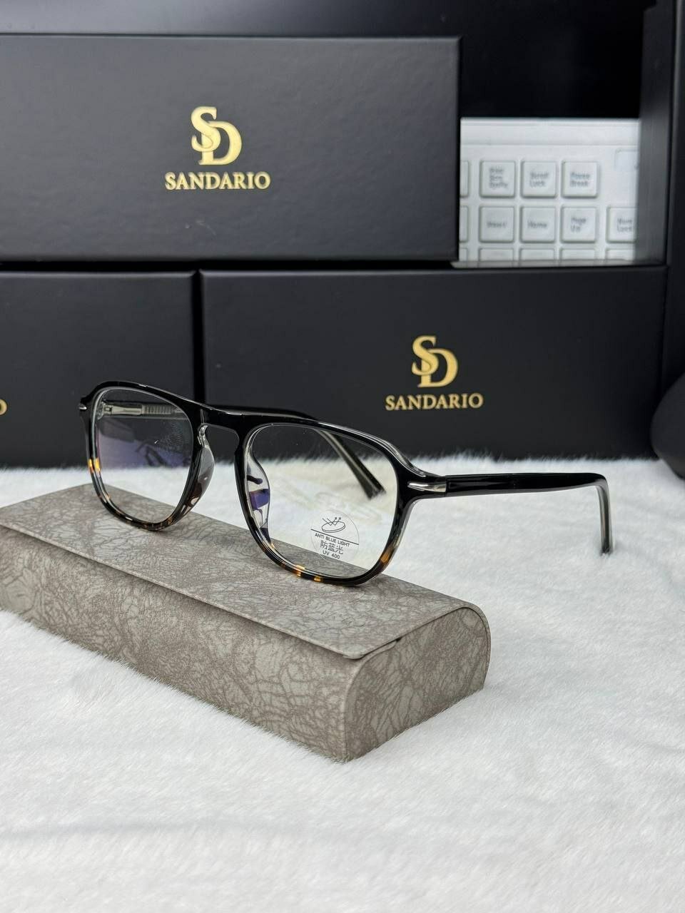 Солнцезащитные очки