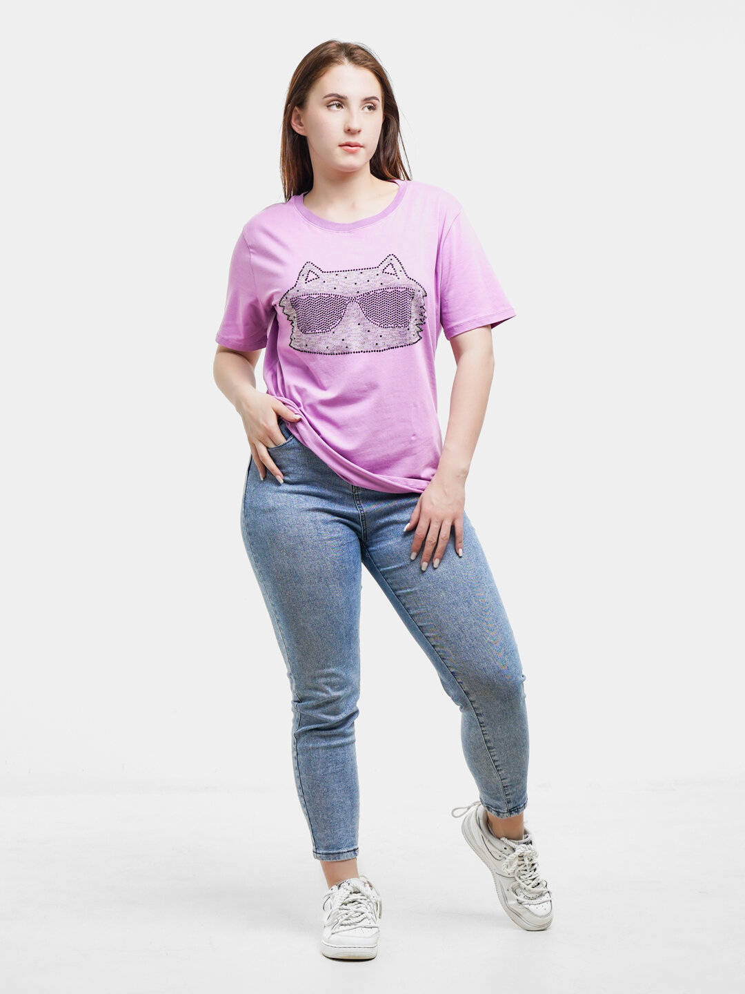 Футболка Красивые футболки из хлопка с креативным принтом — выбор для уверенных женщин, размер s, сиреневый — фото 1