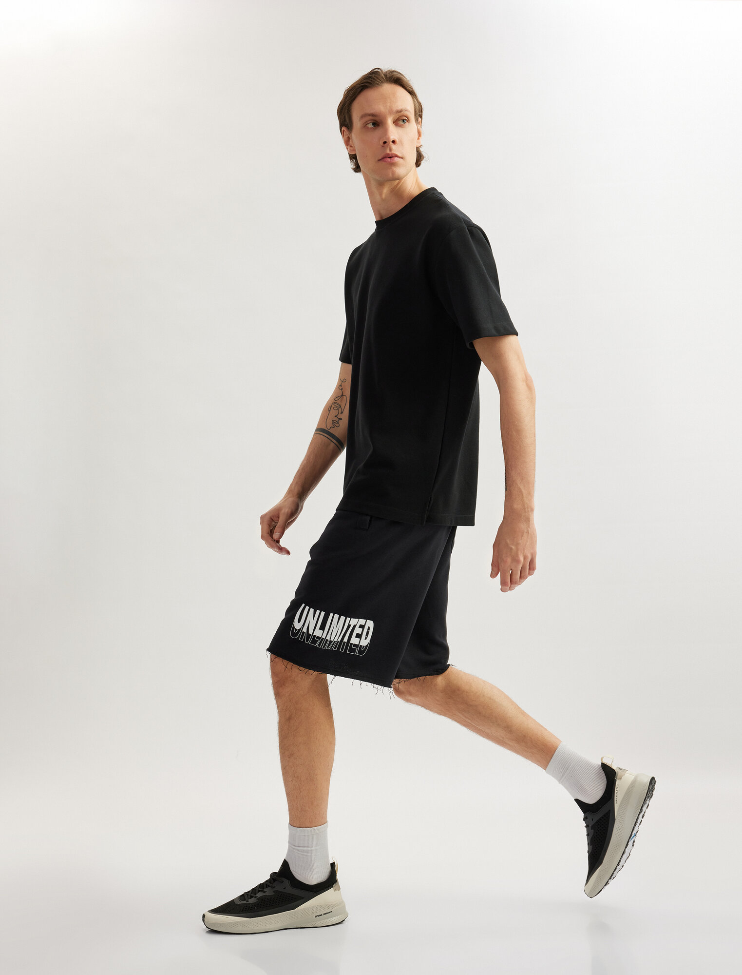 Шорты спортивные KOTON CASUAL размер L черный