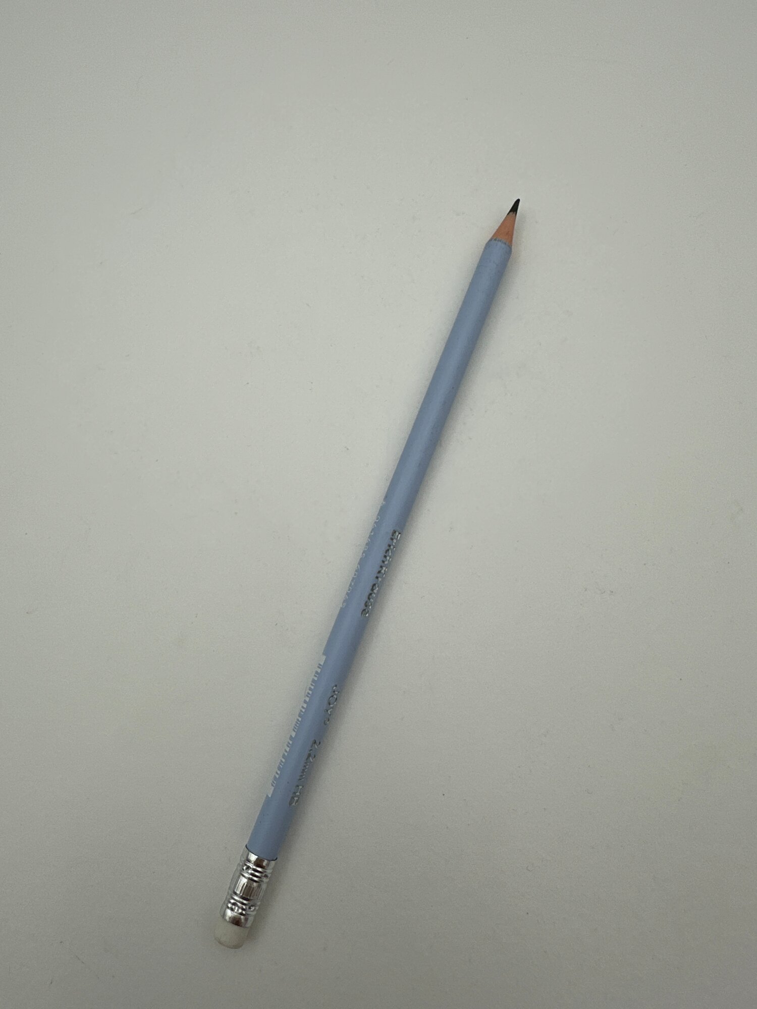 Набор простых карандашей с ластиком, 4 штуки, в цветном корпусе — фото 1