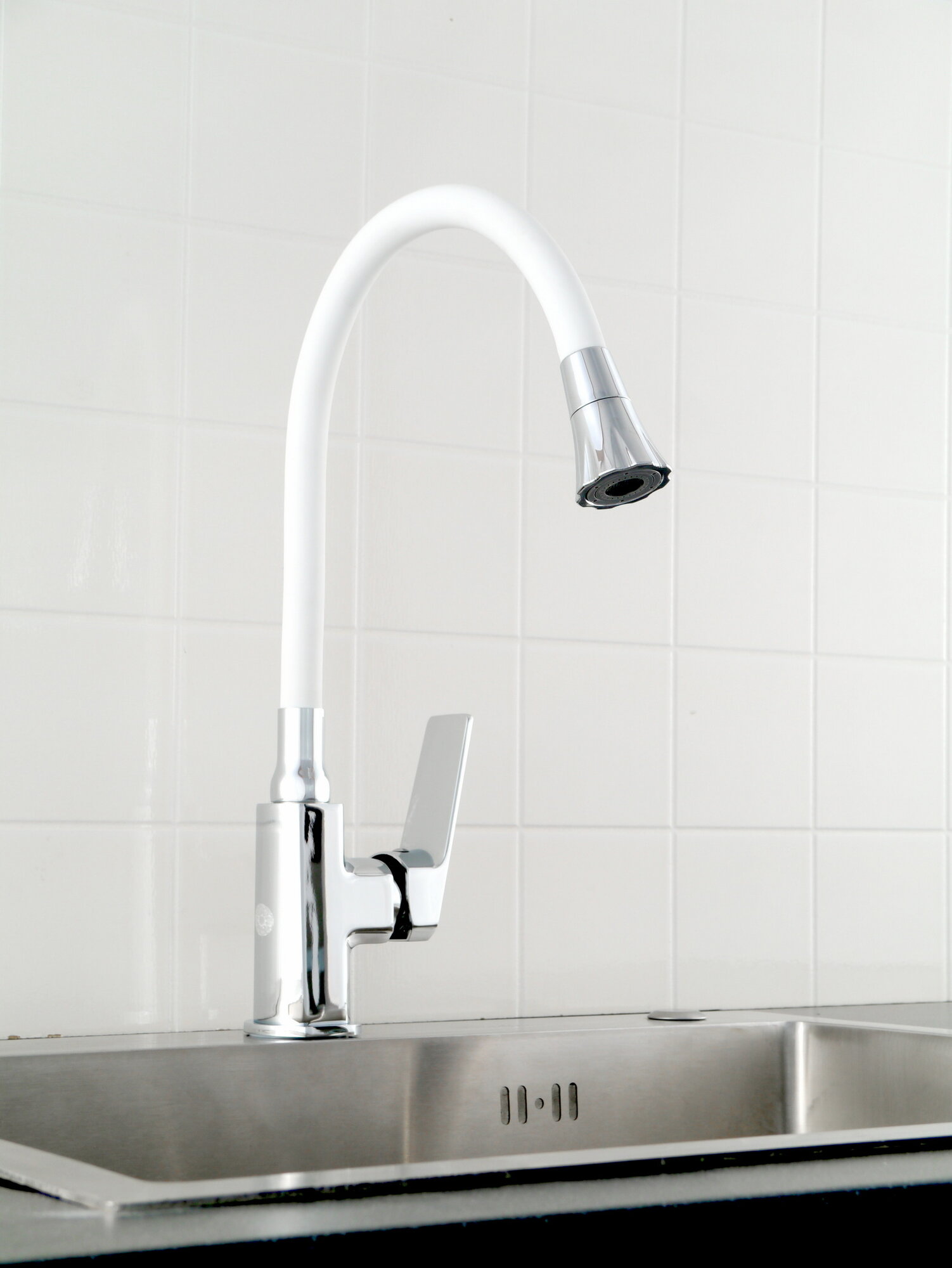 Смеситель для кухни Diadonna, гибкий излив, латунь, одно рычажный — фото 1