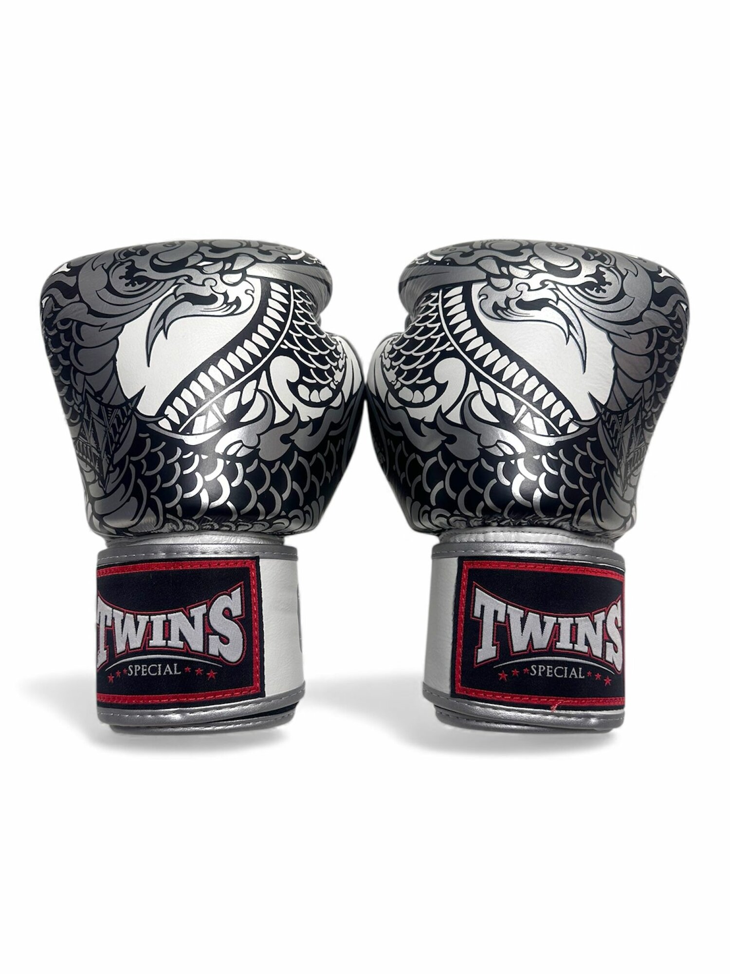 Боксерские перчатки Twins Special FBGV52 Dragon white silver 14 унций